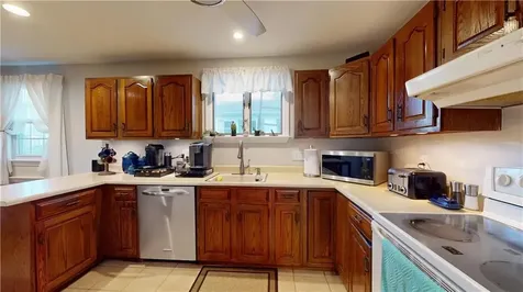 90 Waterman Street Pawtucket RI 02861