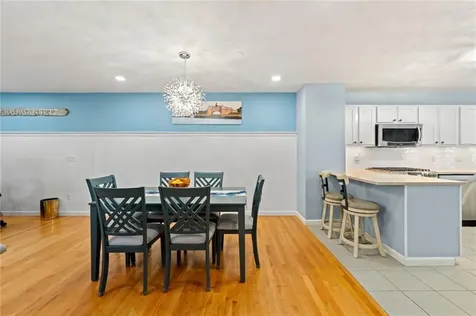 32 Fox Drive Narragansett RI 02882