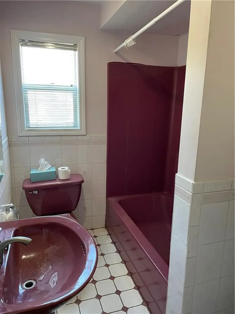 1170 1172 Lonsdale Avenue Lincoln RI 02865