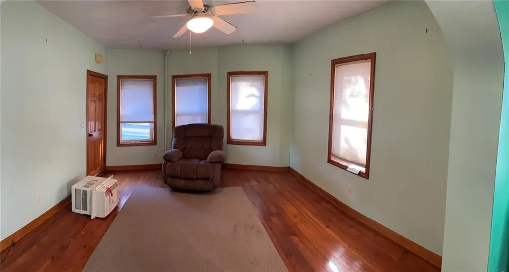 1170 1172 Lonsdale Avenue Lincoln RI 02865