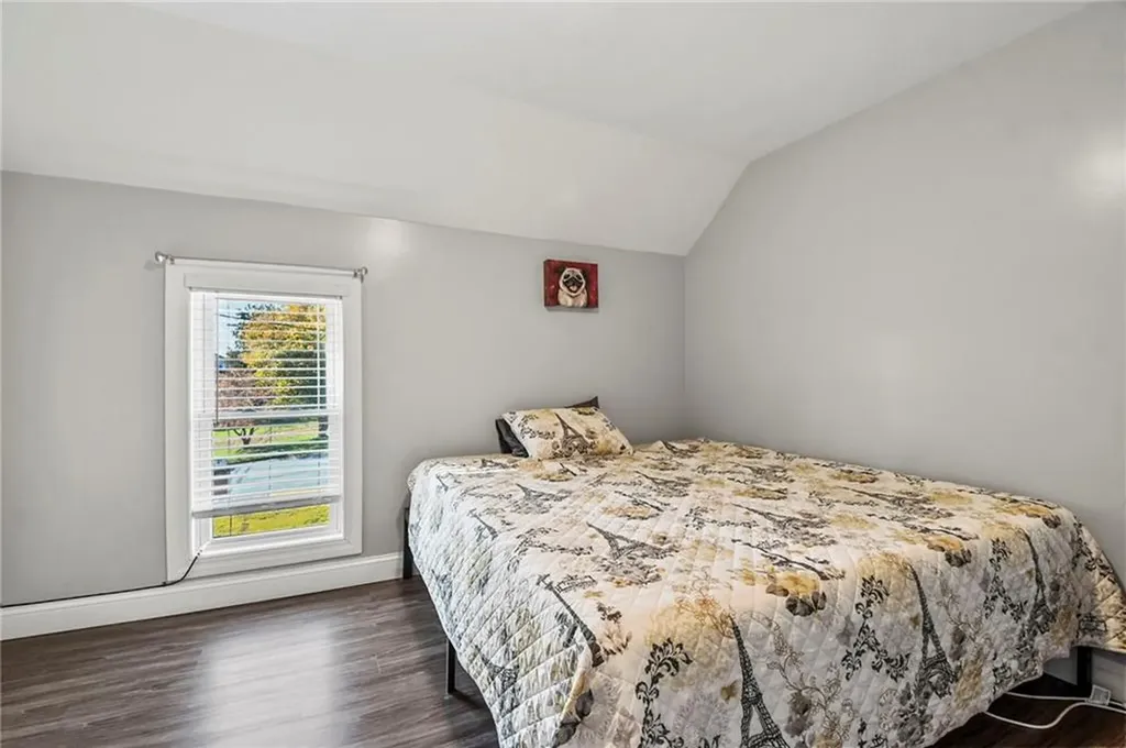 997 Park Avenue Woonsocket RI 02895
