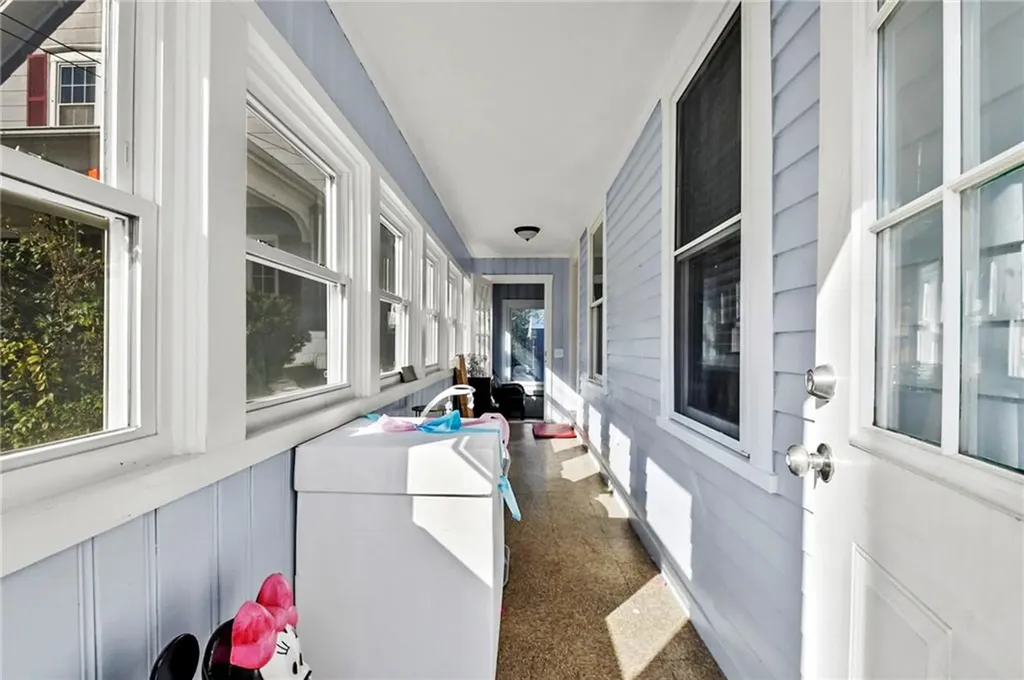 997 Park Avenue Woonsocket RI 02895