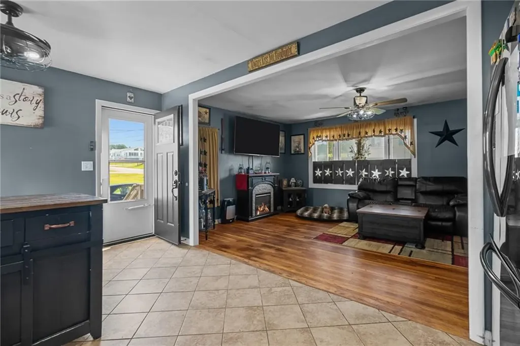 130 Robert Gray Avenue Tiverton RI 02878