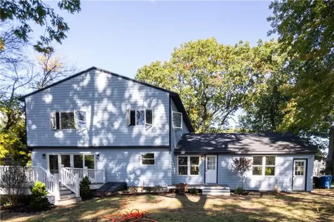 41 Bretton Woods Drive Cranston RI 02920