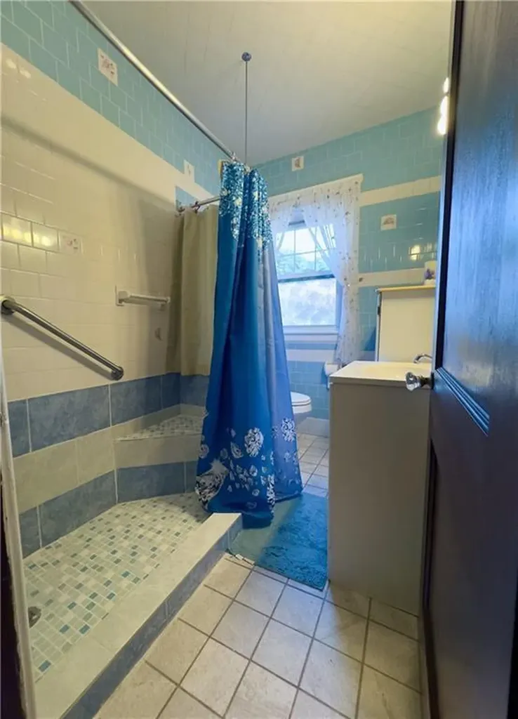 135 Eldridge Street Cranston RI 02910