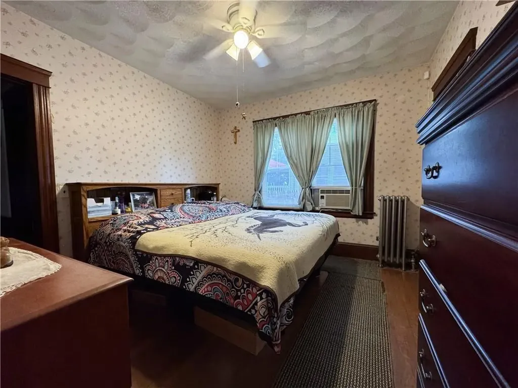 135 Eldridge Street Cranston RI 02910