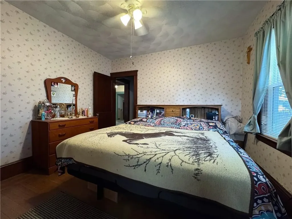 135 Eldridge Street Cranston RI 02910