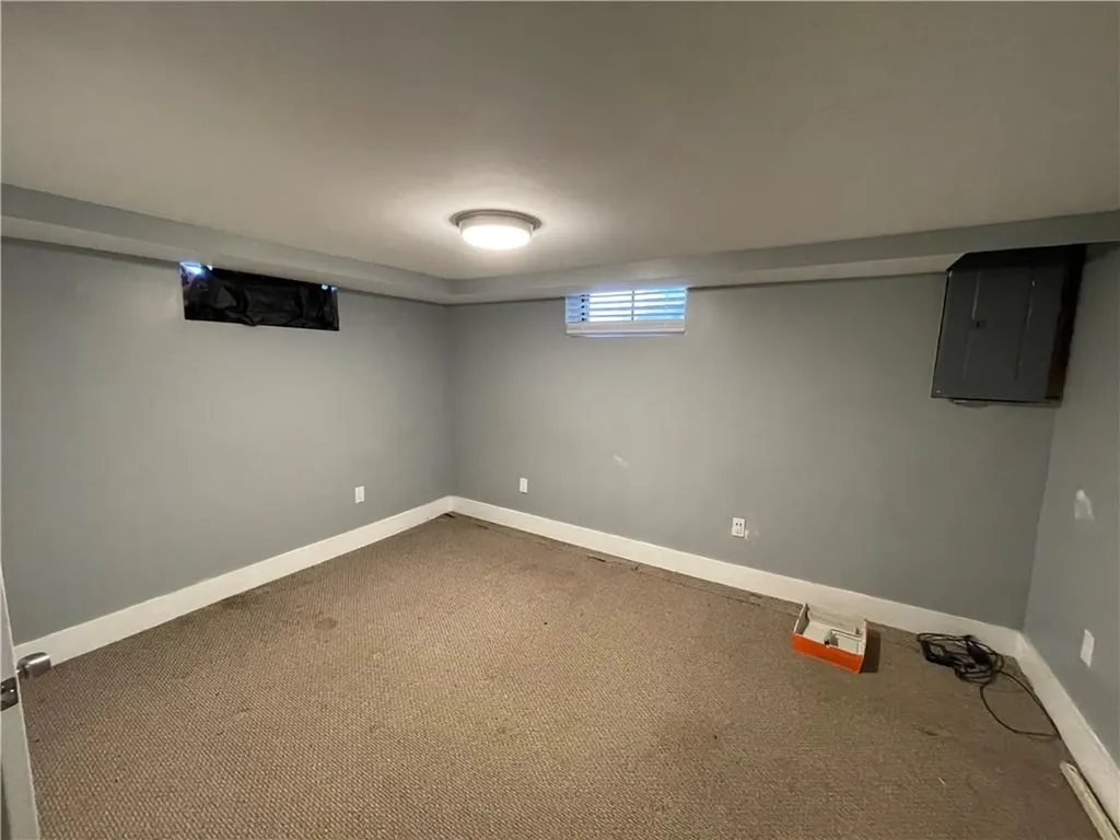 9 Wilson Road Middletown RI 02842