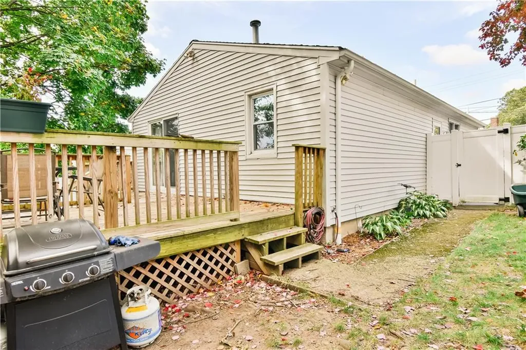 40 Blackstone Street Cumberland RI 02864