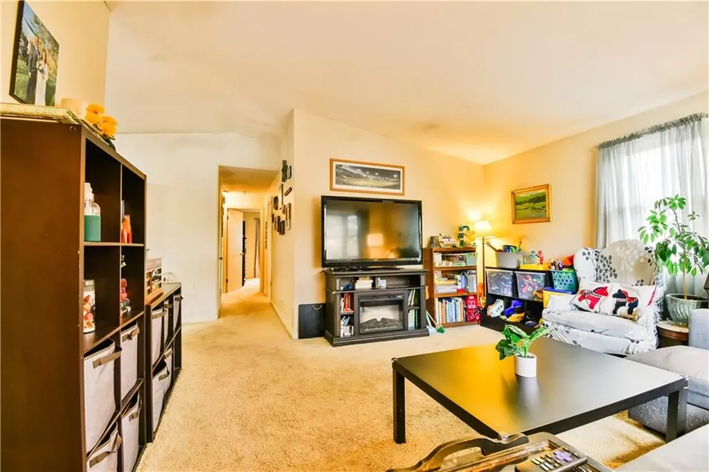 40 Blackstone Street Cumberland RI 02864