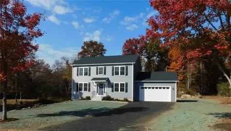 40 Hopkinton Hill Road Hopkinton RI 02832