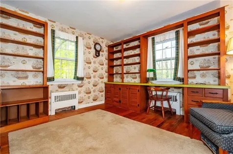 25 Hanaford Drive East Greenwich RI 02818