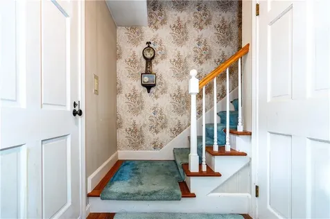 25 Hanaford Drive East Greenwich RI 02818