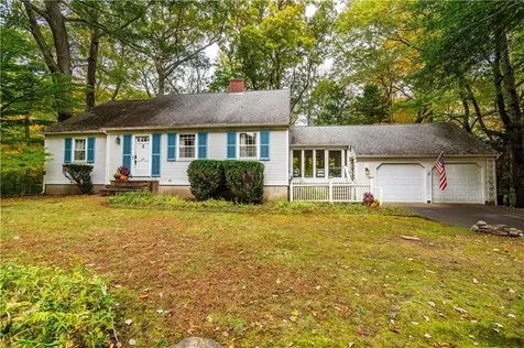 25 Hanaford Drive East Greenwich RI 02818