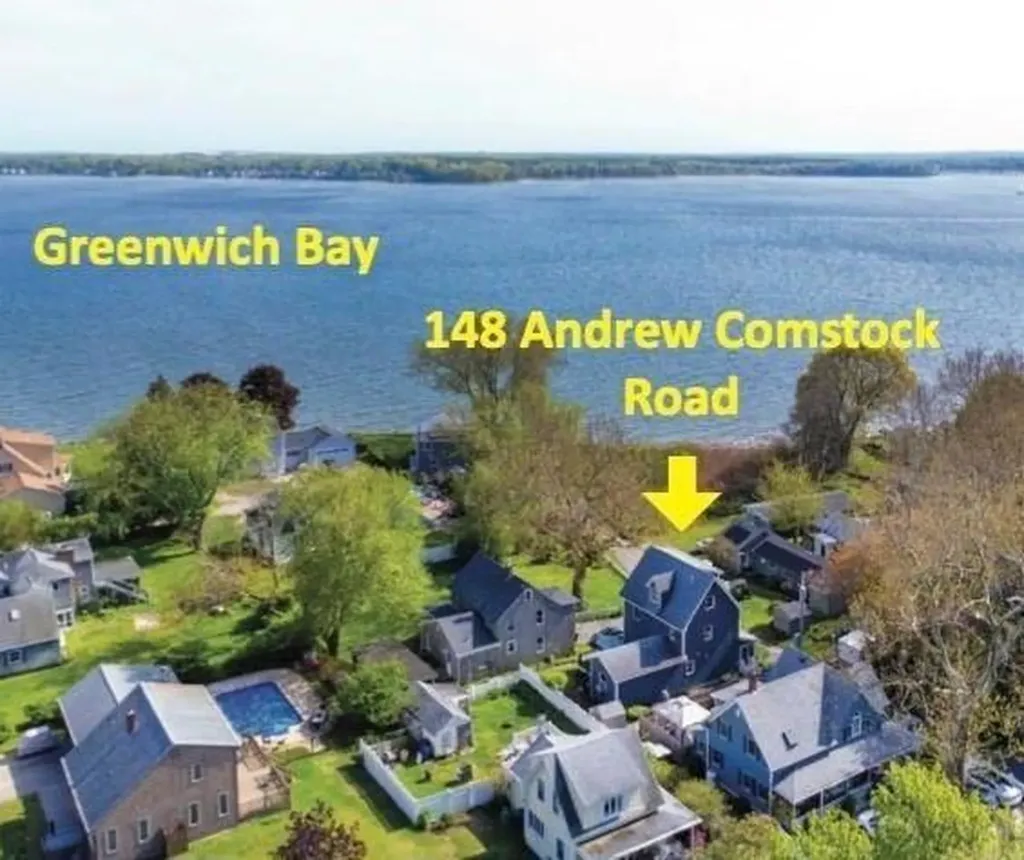 148 Andrew Comstock Road Warwick RI 02886