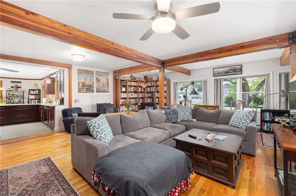148 Andrew Comstock Road Warwick RI 02886