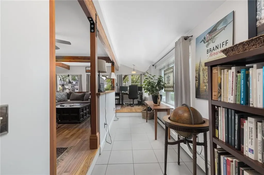 148 Andrew Comstock Road Warwick RI 02886