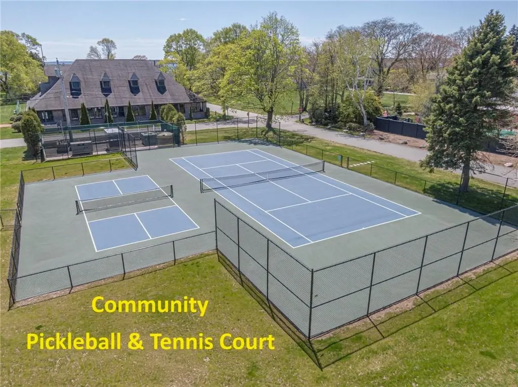 148 Andrew Comstock Road Warwick RI 02886
