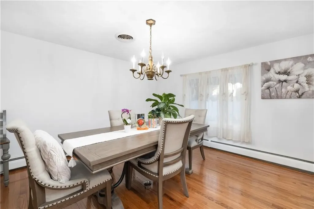 18 Carriage Way North Providence RI 02904