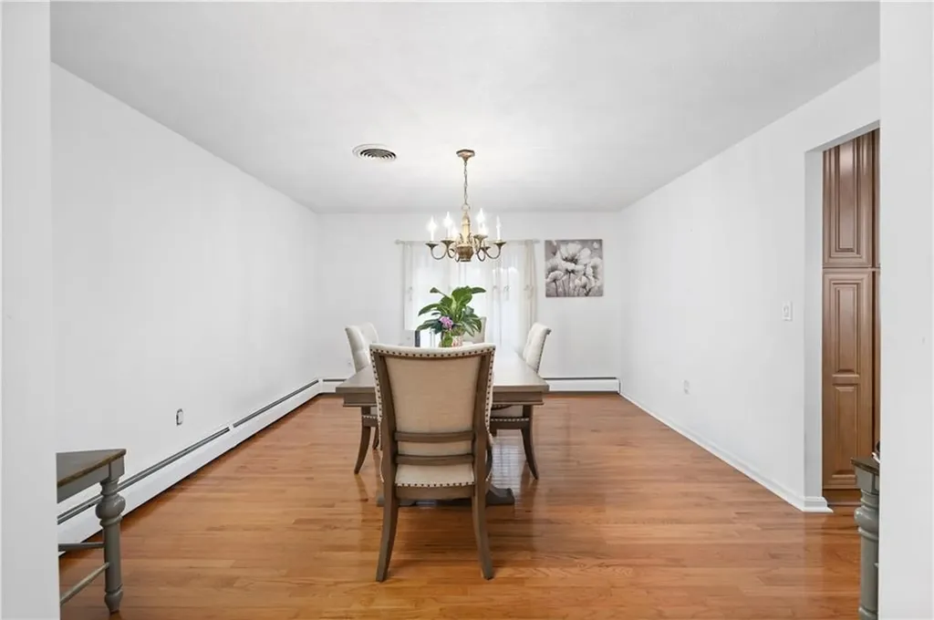 18 Carriage Way North Providence RI 02904