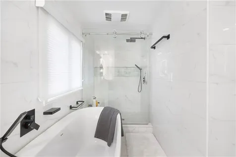 18 Carriage Way North Providence RI 02904