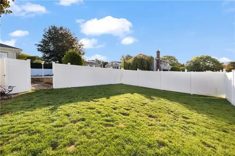 18 Carriage Way North Providence RI 02904