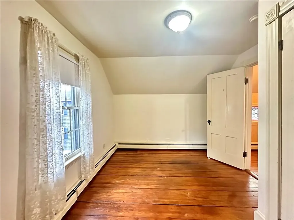 6 Cozzens Court Newport RI 02840