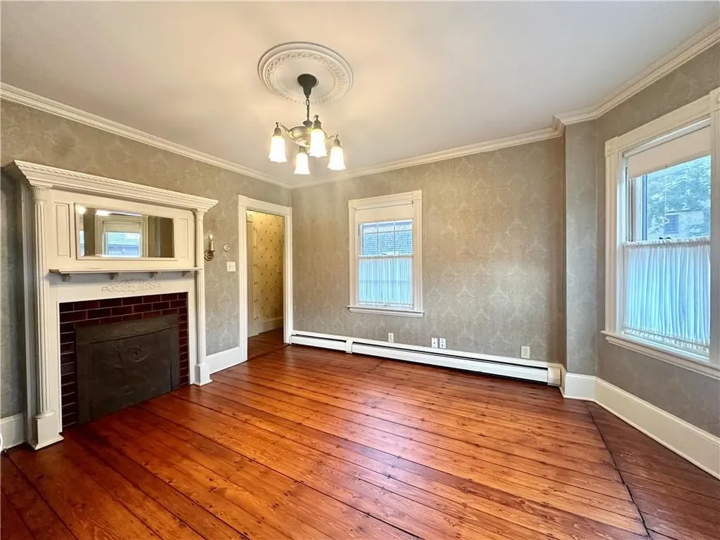 6 Cozzens Court Newport RI 02840