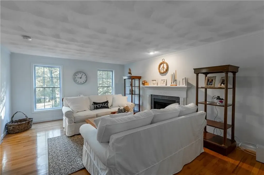 18 White Tail Circle Charlestown RI 02813