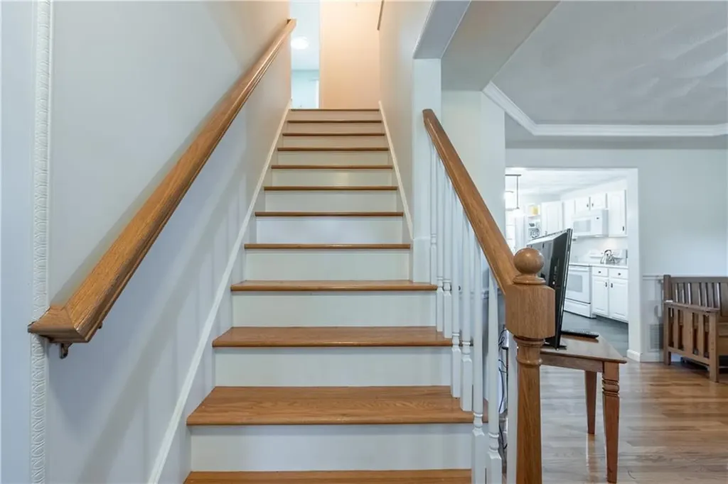 18 White Tail Circle Charlestown RI 02813