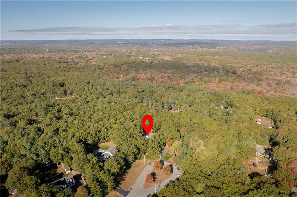 18 White Tail Circle Charlestown RI 02813