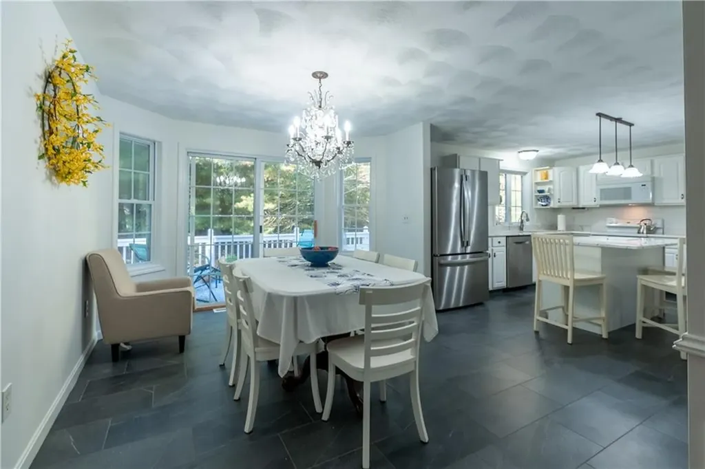 18 White Tail Circle Charlestown RI 02813