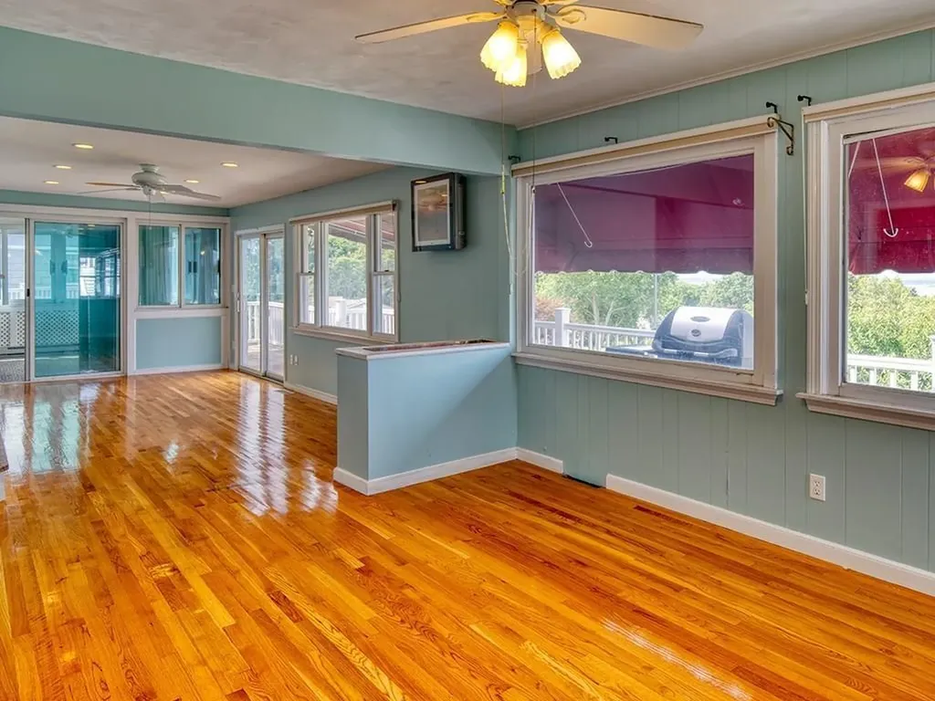 14 Algonquin Drive Middletown RI 02840