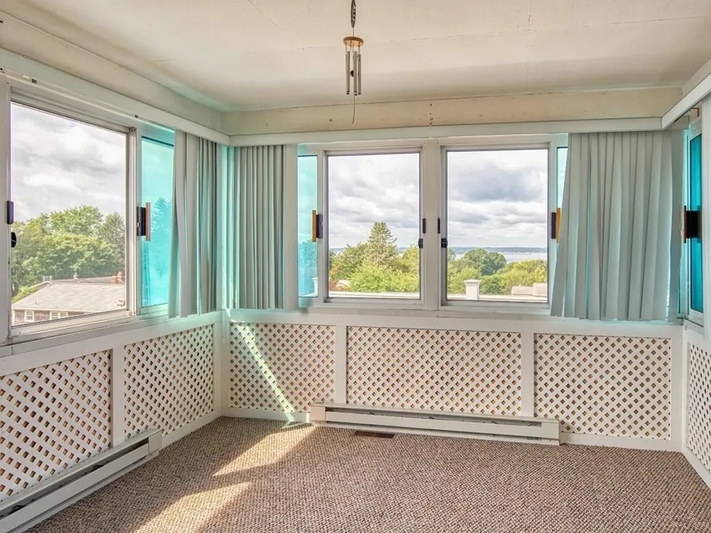 14 Algonquin Drive Middletown RI 02840