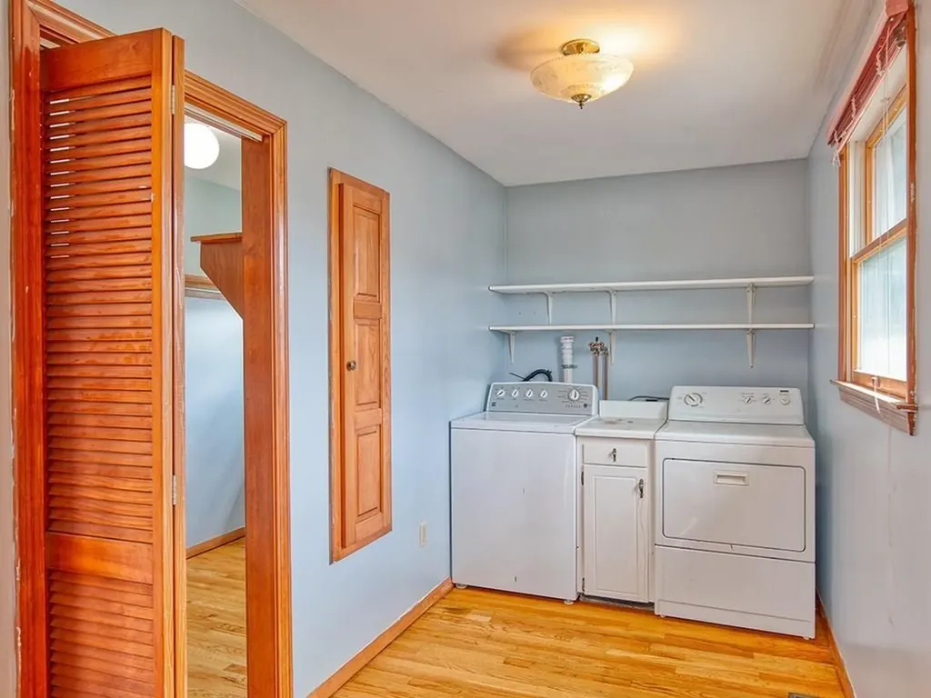 14 Algonquin Drive Middletown RI 02840
