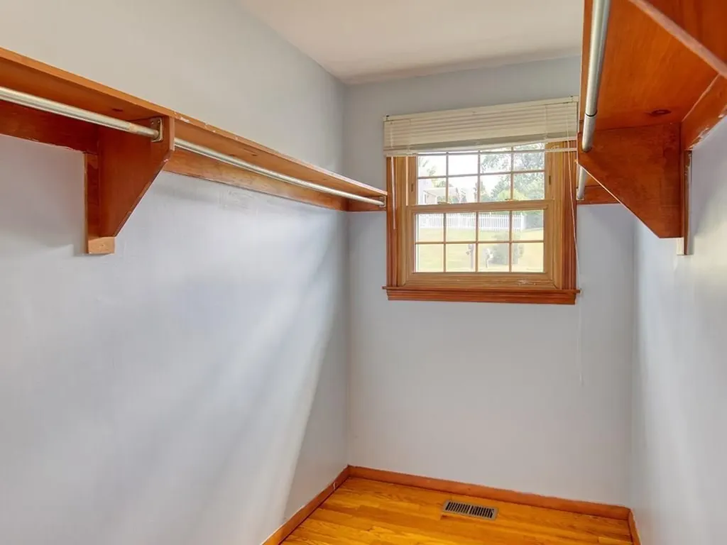 14 Algonquin Drive Middletown RI 02840