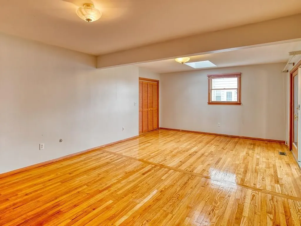 14 Algonquin Drive Middletown RI 02840