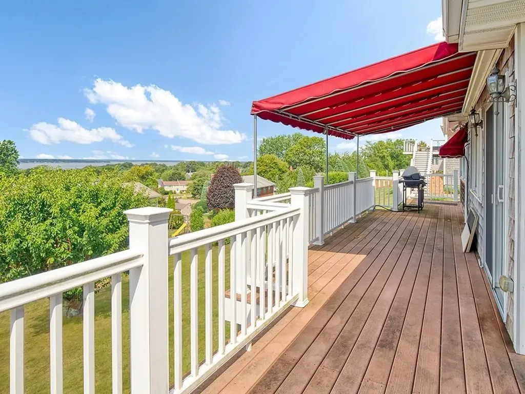 14 Algonquin Drive Middletown RI 02840