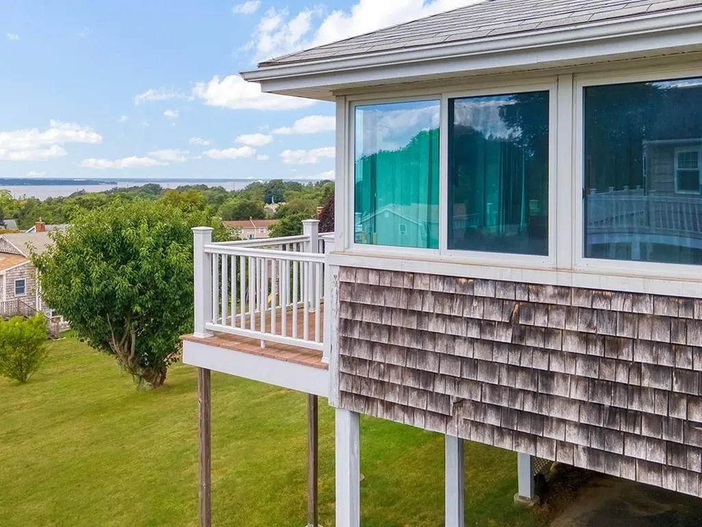 14 Algonquin Drive Middletown RI 02840