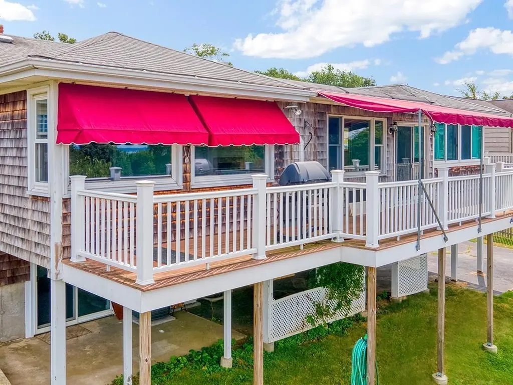 14 Algonquin Drive Middletown RI 02840