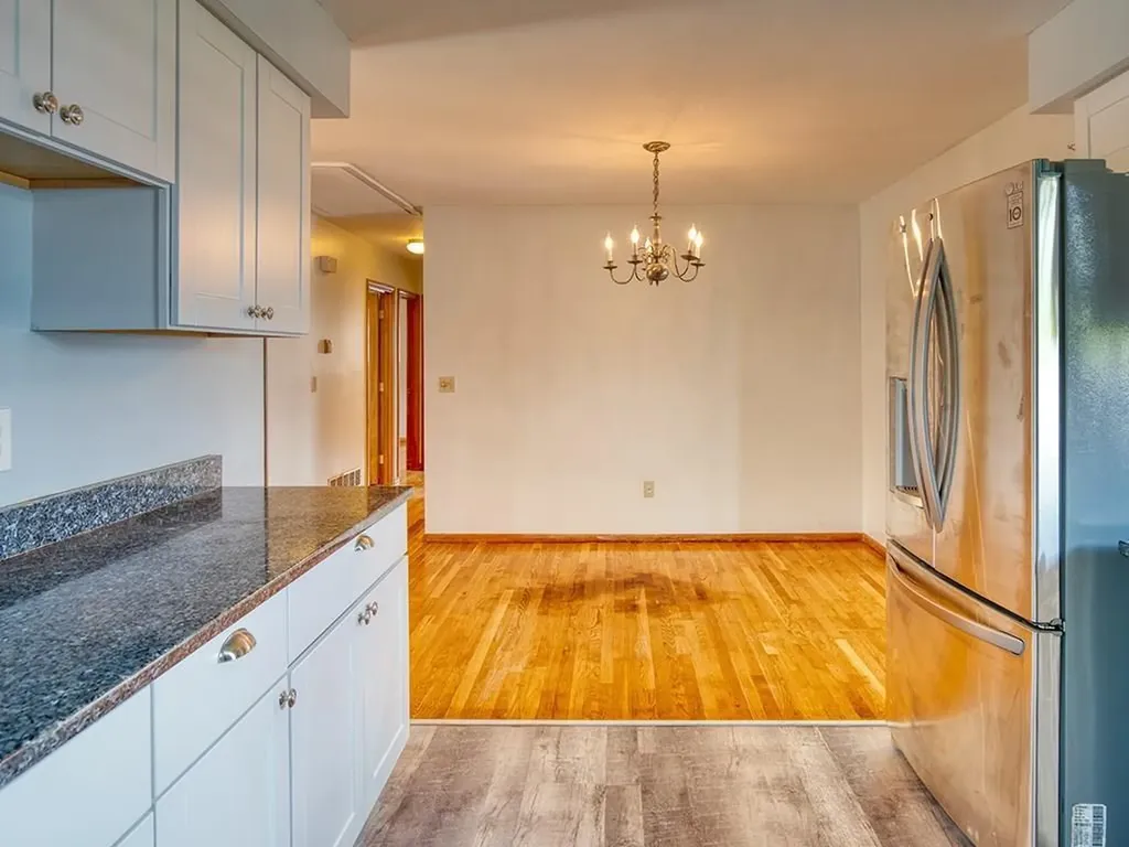 14 Algonquin Drive Middletown RI 02840