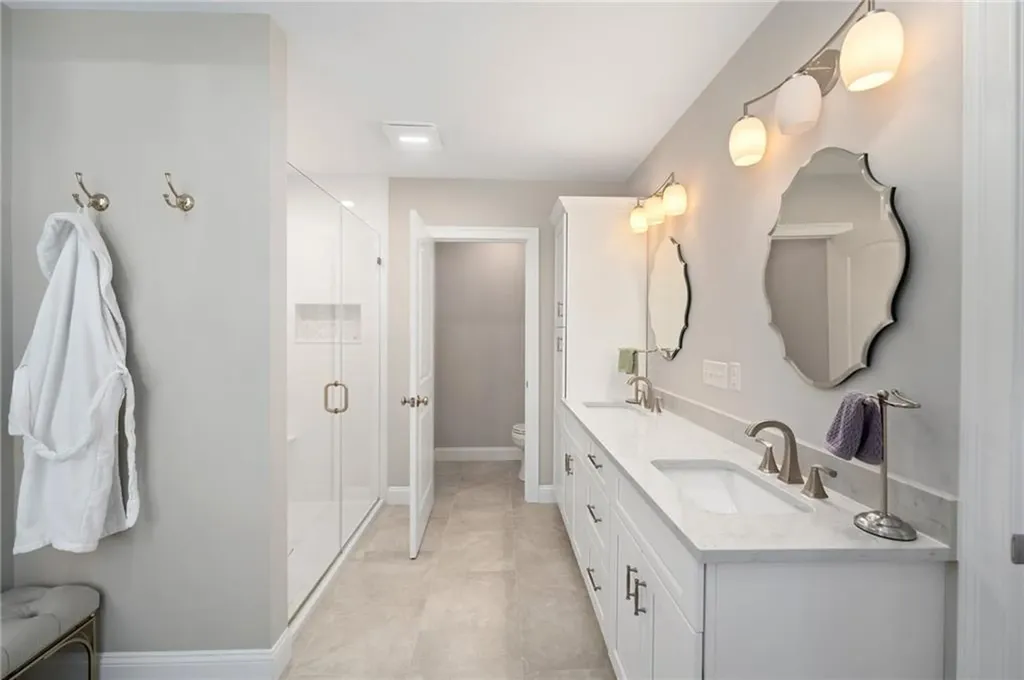 142 Swan Road Smithfield RI 02917