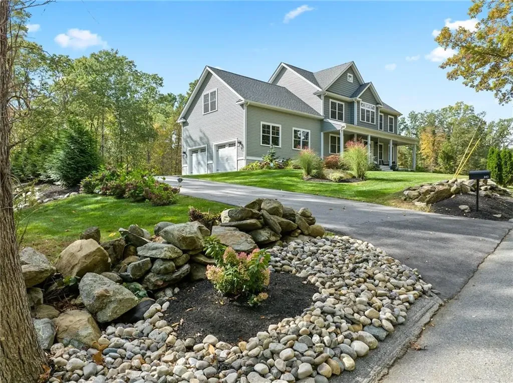 142 Swan Road Smithfield RI 02917