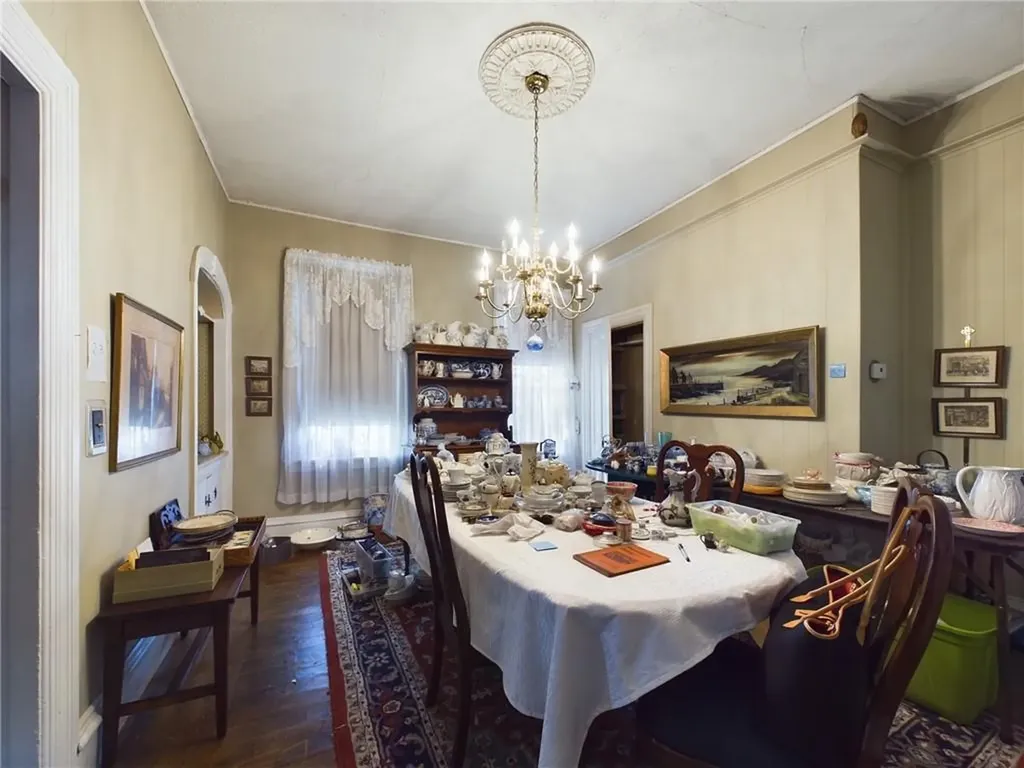 60 62 Bainbridge Avenue Providence RI 02909