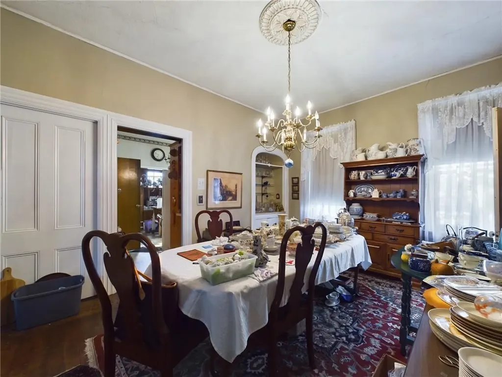 60 62 Bainbridge Avenue Providence RI 02909