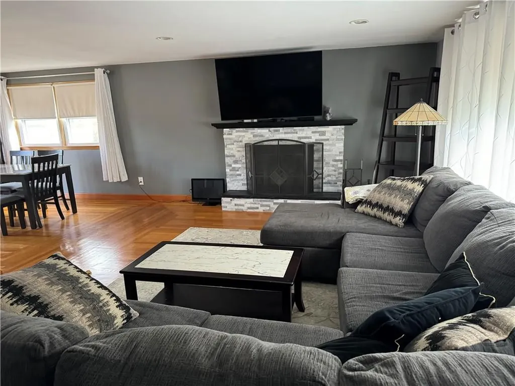 155 Garden Hills Drive Cranston RI 02920