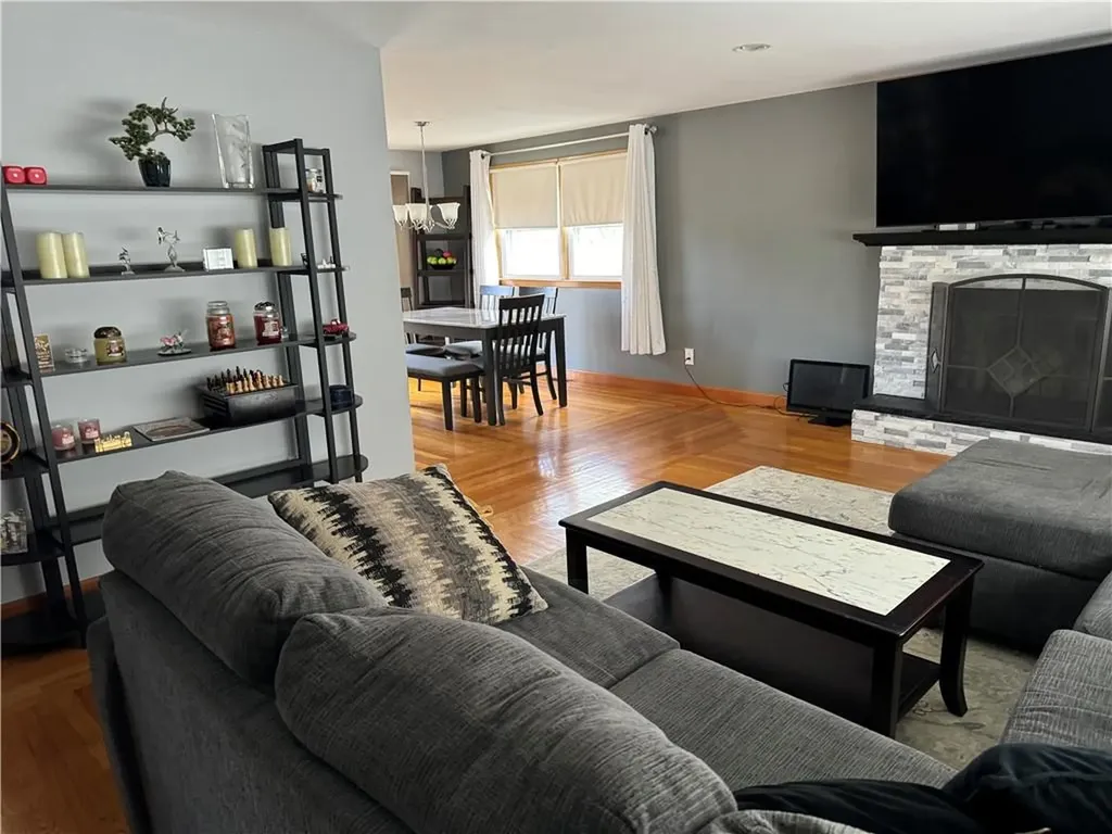 155 Garden Hills Drive Cranston RI 02920