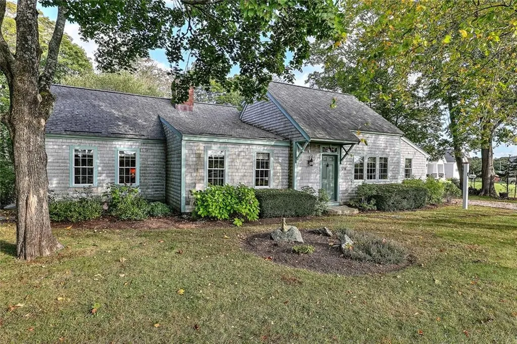 1236 Main Road Westport MA 02790