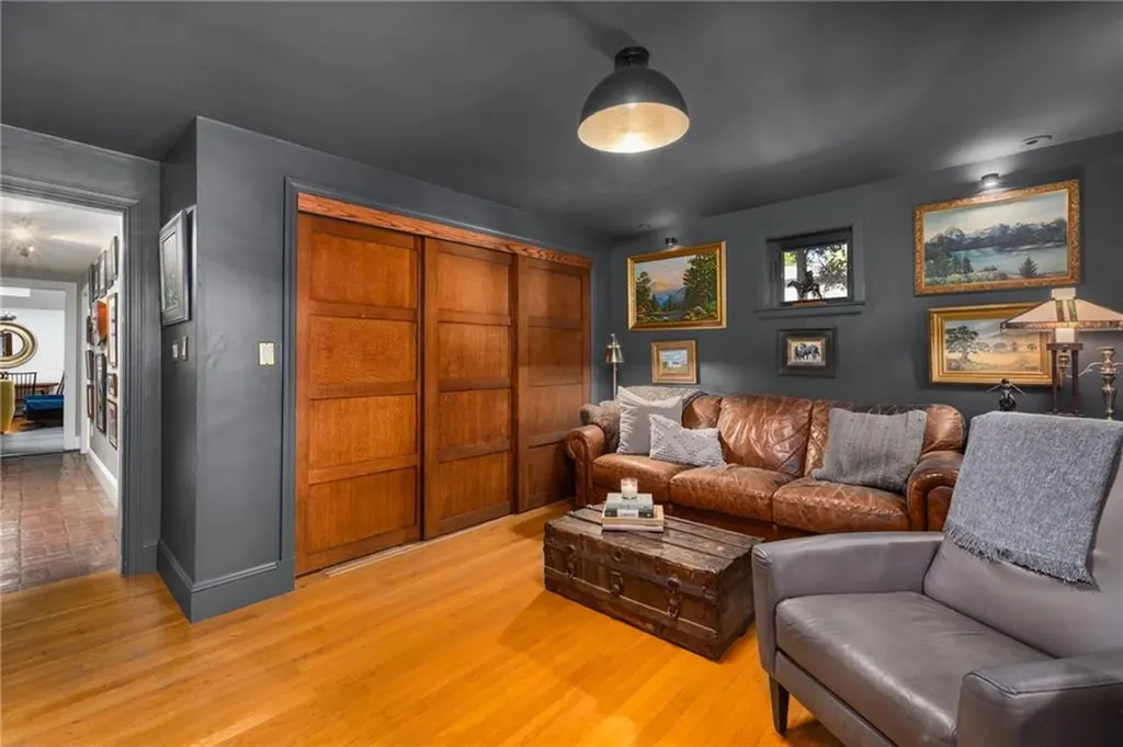 43 Palmer Street Newport RI 02840