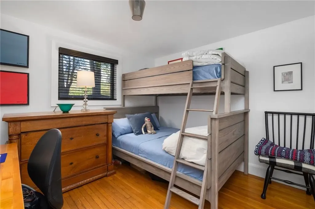 43 Palmer Street Newport RI 02840